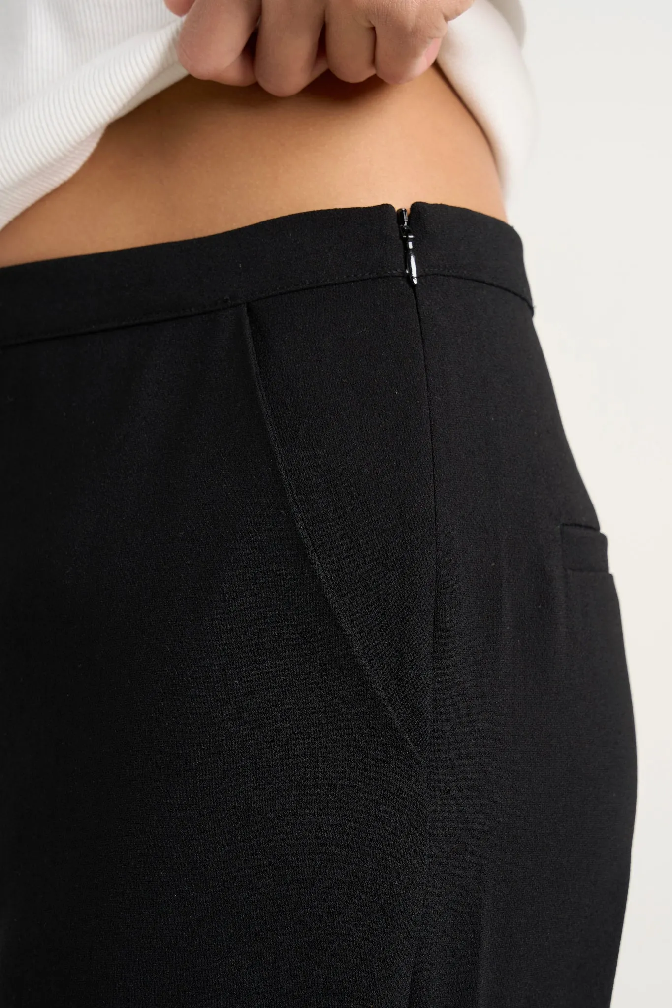 AMONG THE BRAVE BEST LIFE SOFT CREPE WIDE LEG PANT