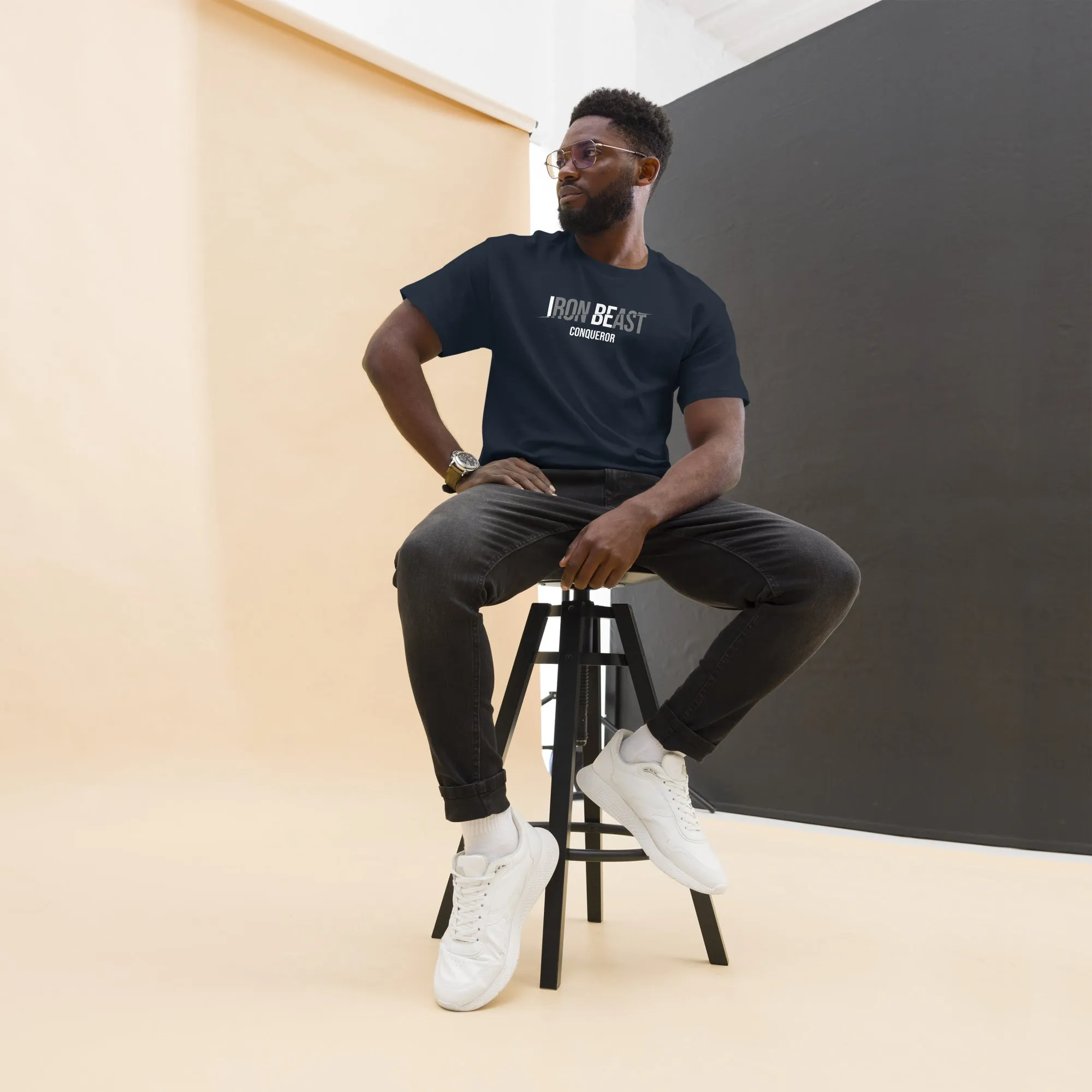 Conqueror Men's classic tee