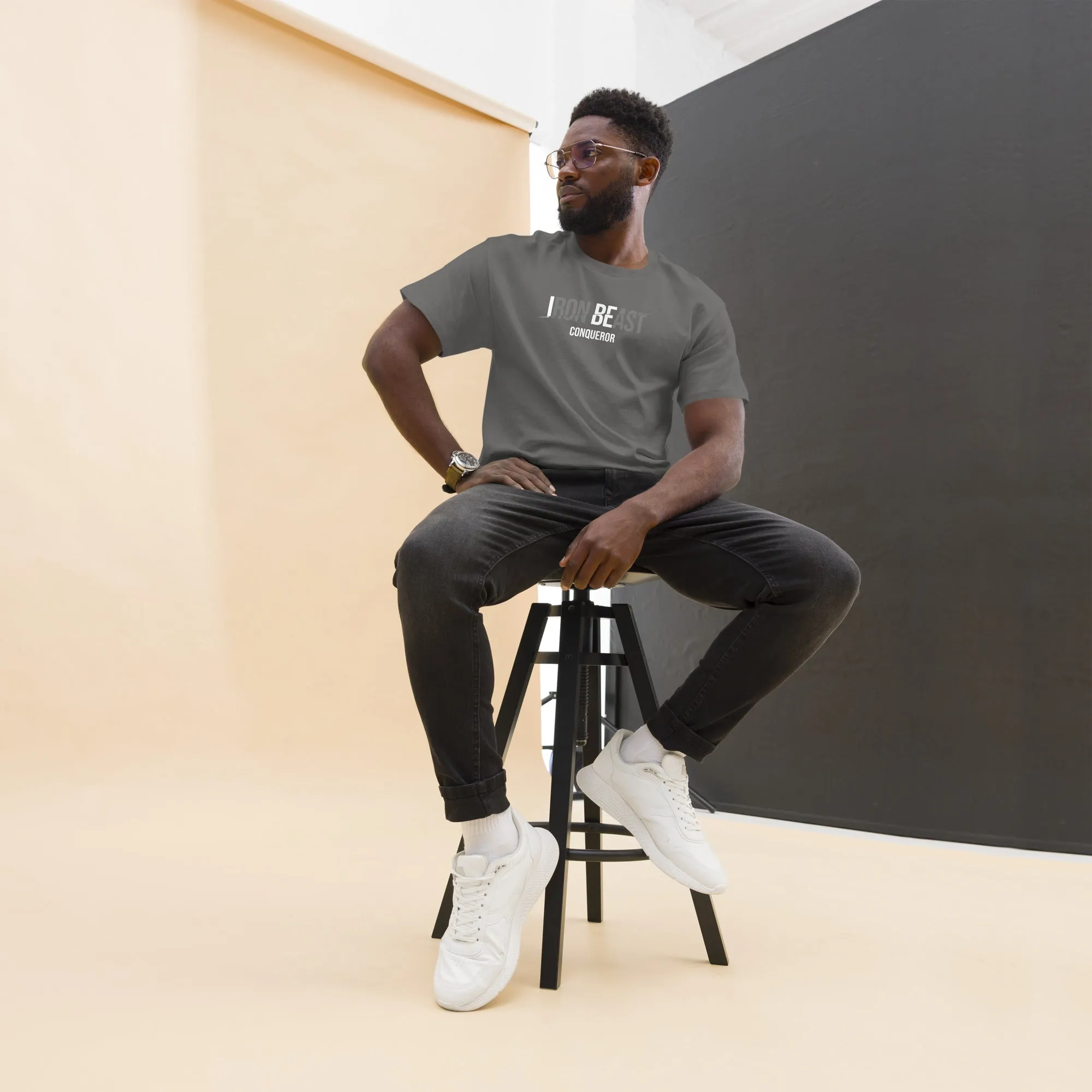 Conqueror Men's classic tee