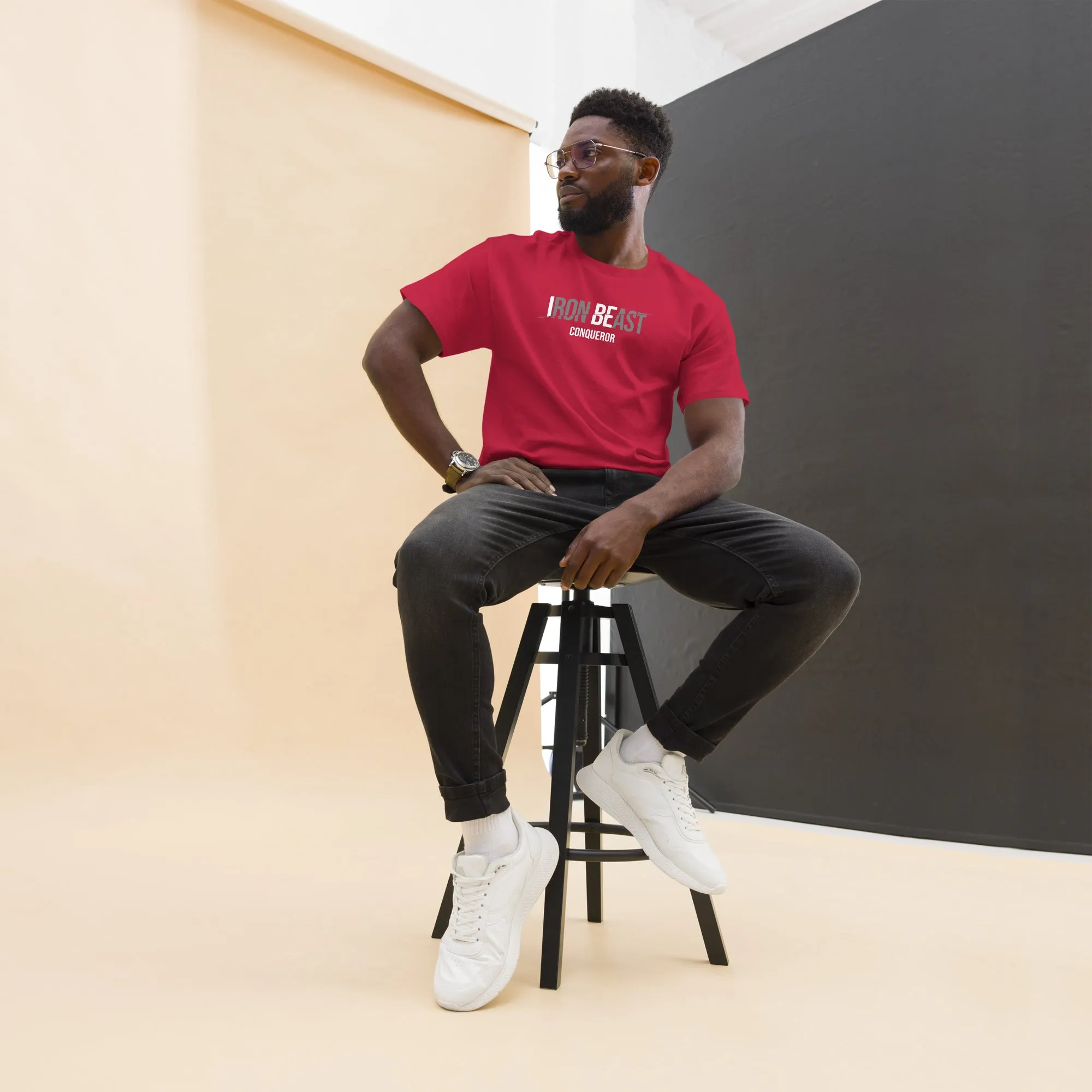 Conqueror Men's classic tee