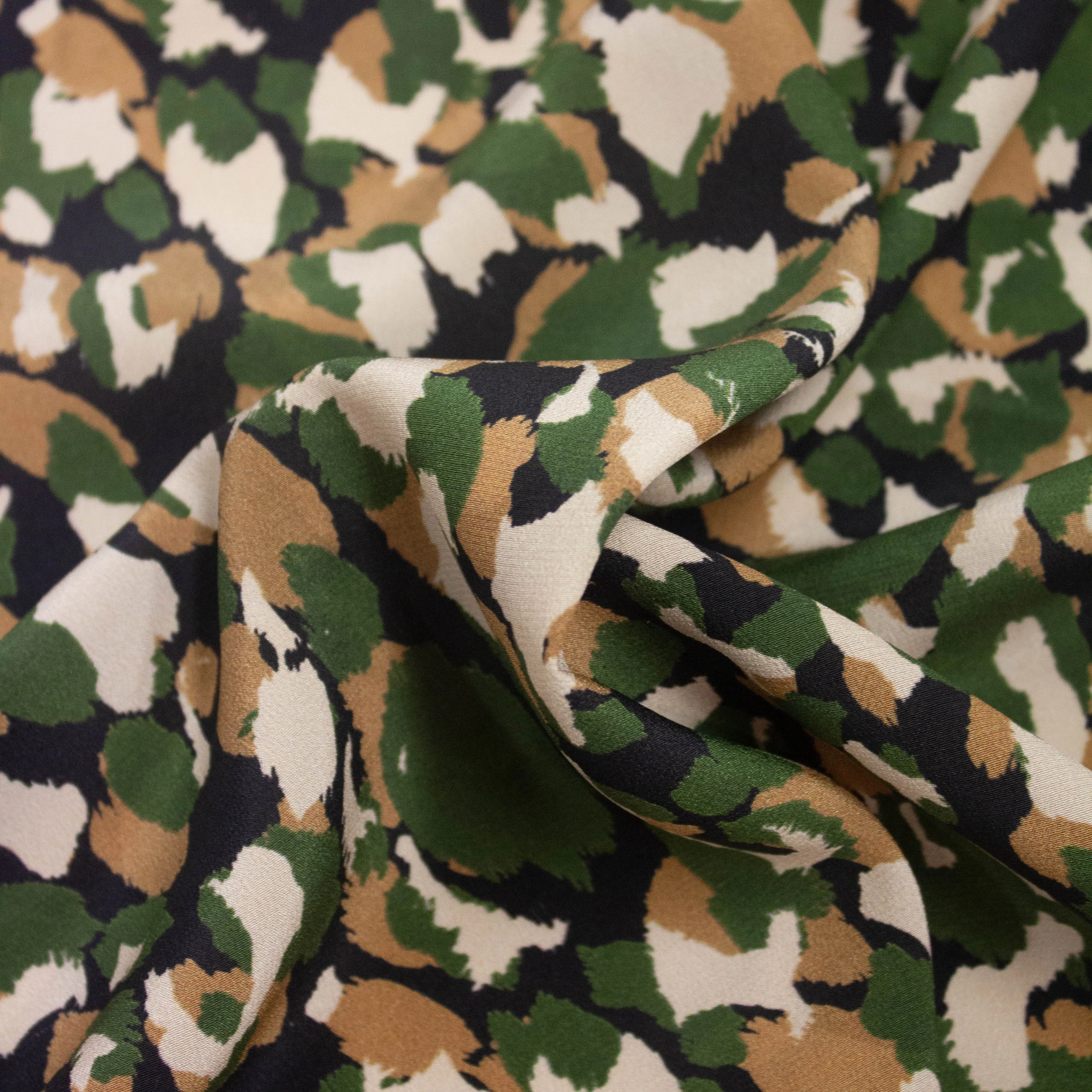 Jones Multicolour Abstract Silk Crepe de Chine SHOWROOM SAMPLE 34CM X 60CM