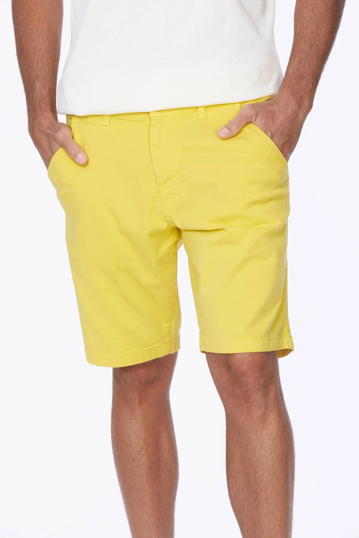 Men's Twill Summer Stretch 4 Pocket Chino Shorts in Canary