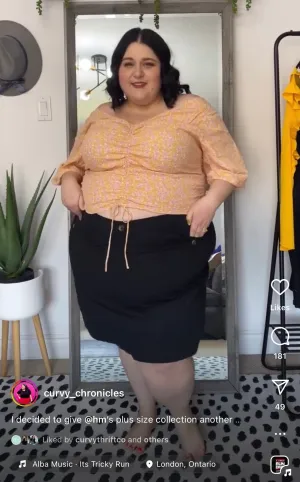 Penn. Black Skirt with Shorts 28