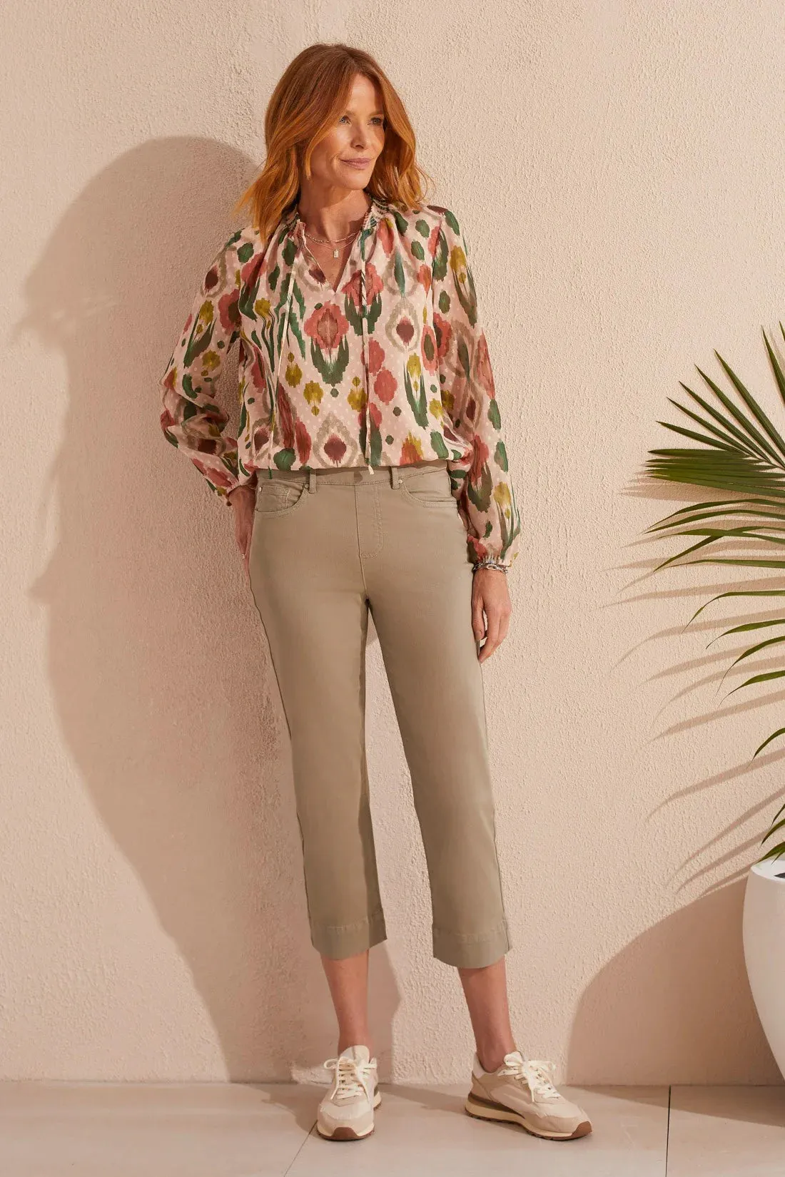 Pull On Kick Flare Capri