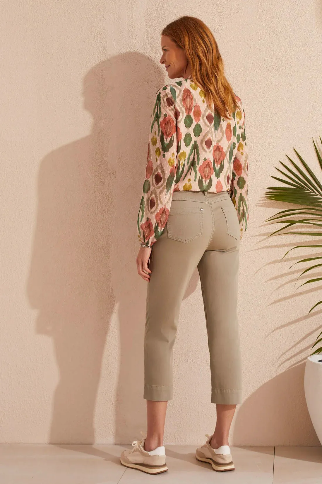 Pull On Kick Flare Capri