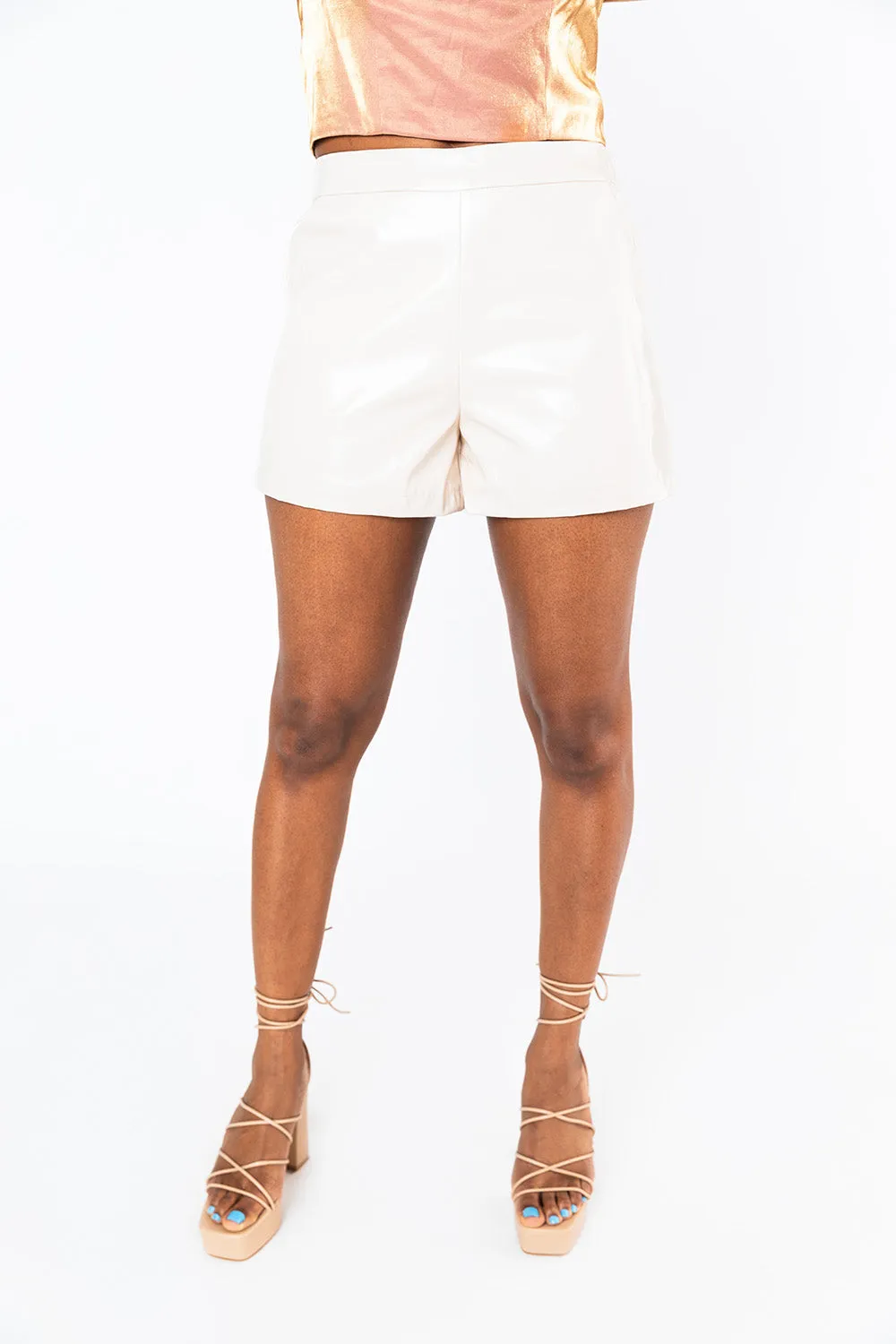 Sleek Sophistication Shorts - Cream