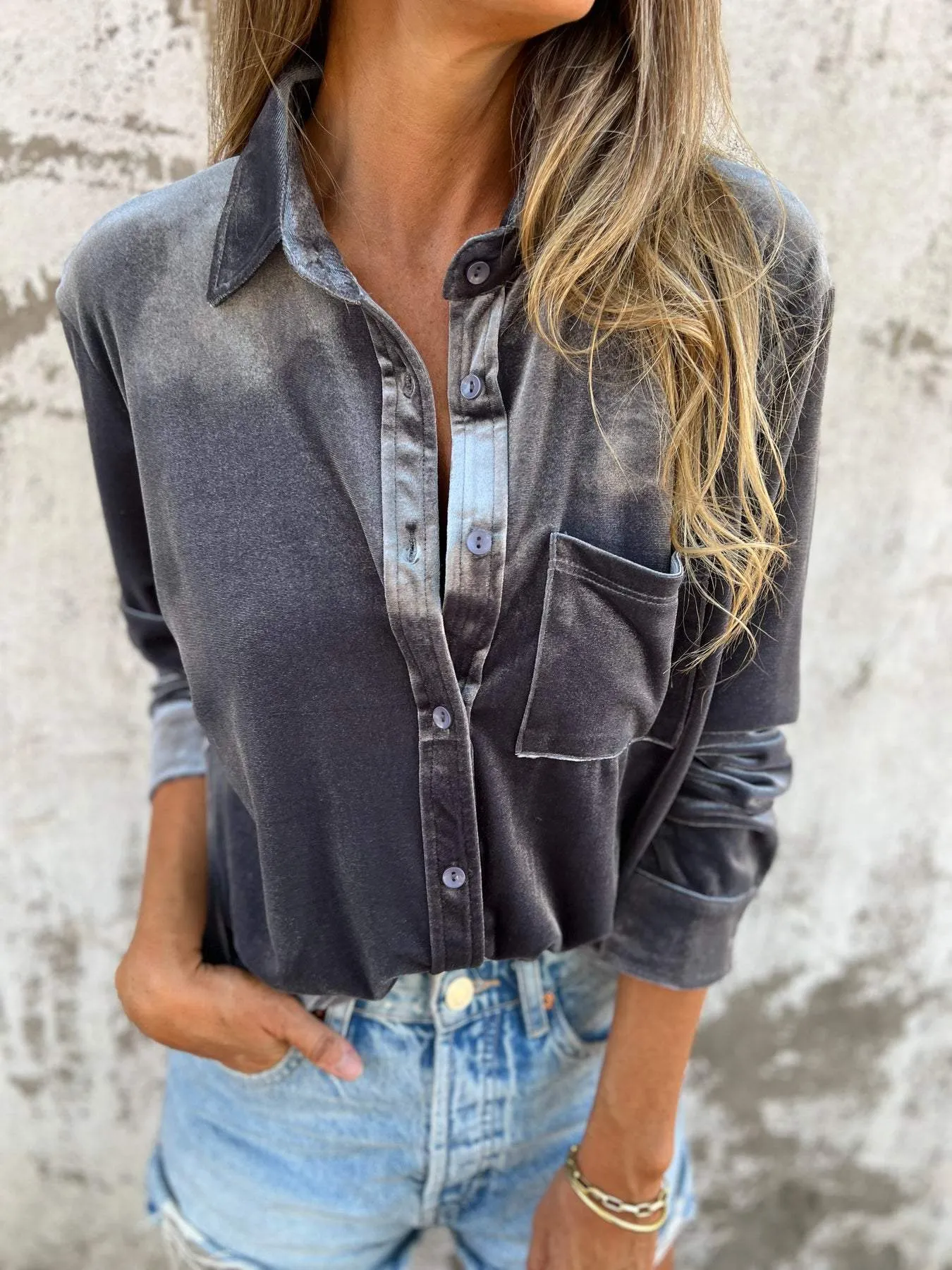 Sylvie | Luxurious chic velvet button up shirt with long sleeves