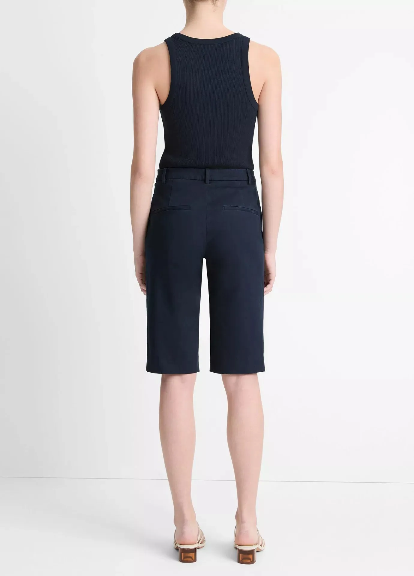 VINCE DARK NAVY MIDRISE CHINO SHORT